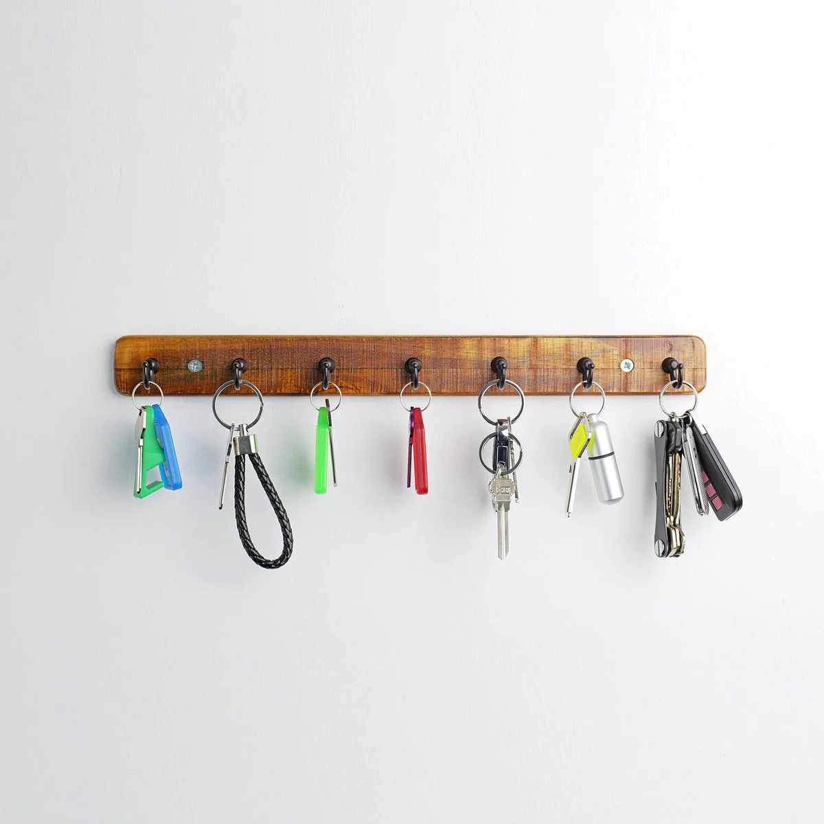 Adoored 7 Black Hook Rustic Board Key Rack - 385mm x 40mm x 10mm - Durable Organisation - Image 4
