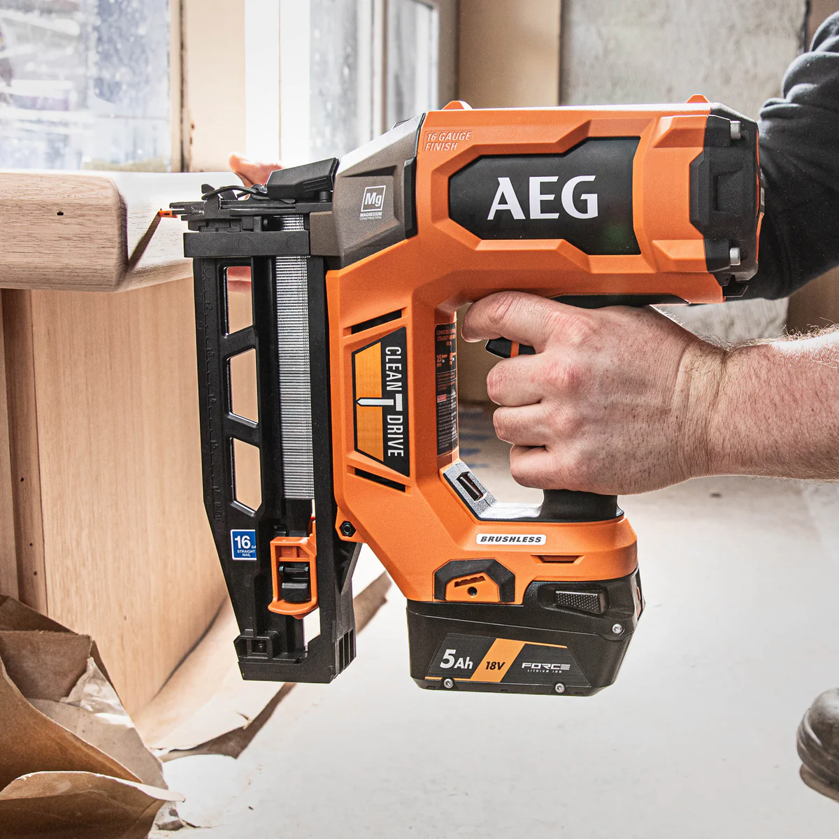 AEG 18V Brushless 16GA Straight C Brad Nailer Skin Only - 2.6kg - Efficient Nailing - Image 4