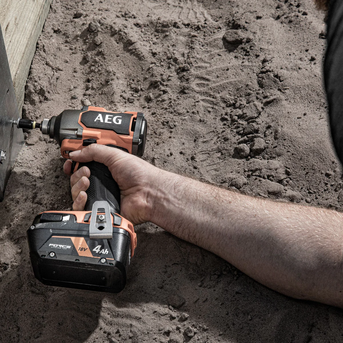 AEG 18V Brushless Force Combo Kit - 2 Piece - 4.0Ah Batteries - 90Nm Torque - Image 3
