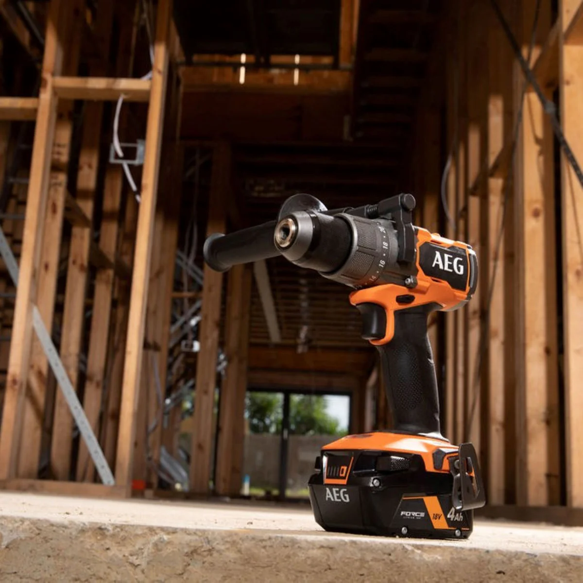 AEG 18V Brushless Hammer Drill Kit - 2-Speed Gearbox - 65mm Timber Capacity - LED Light - Image 4