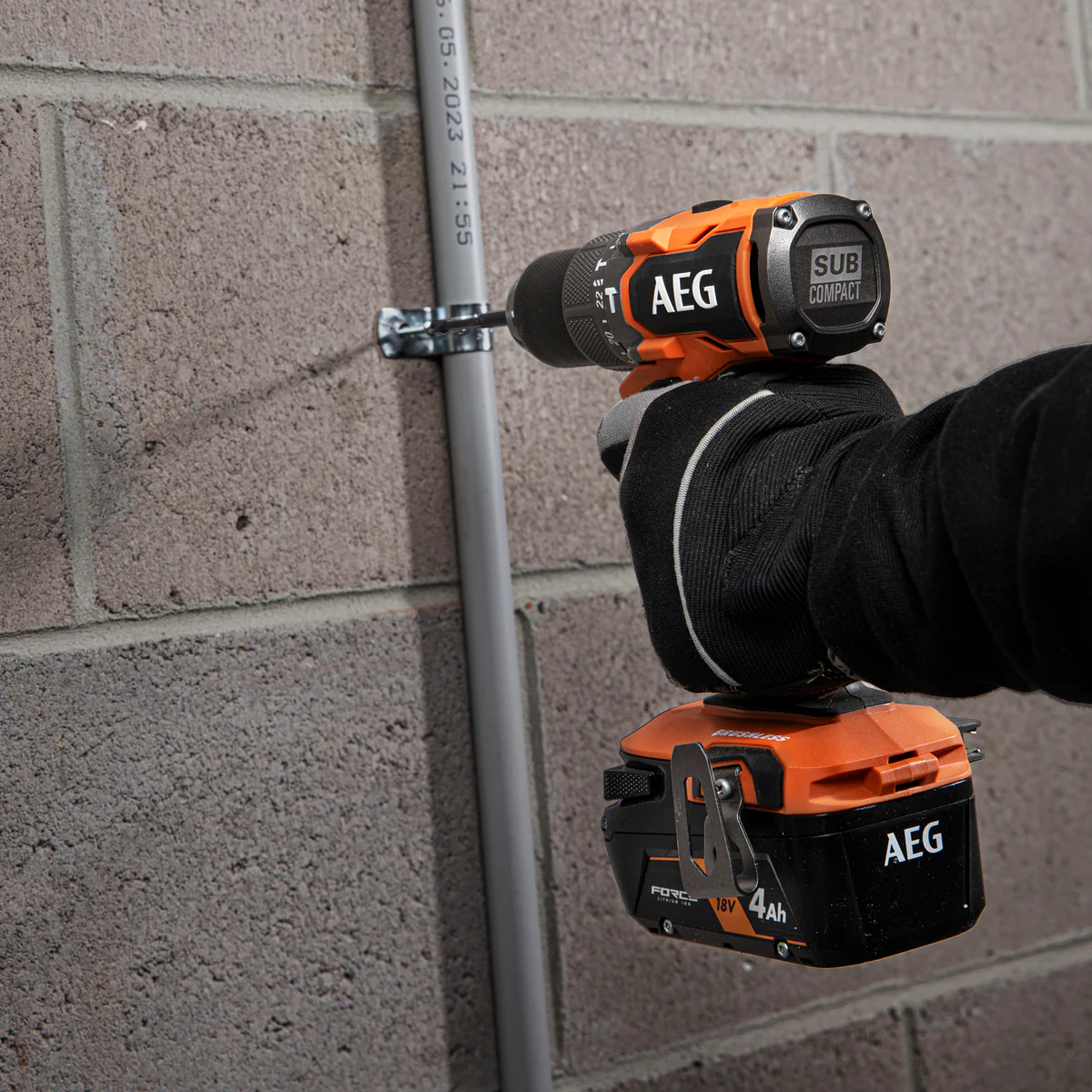 AEG 18V Brushless Sub Compact Hammer Drill Skin Only - 1kg - 164mm Length - Lightweight - Image 5