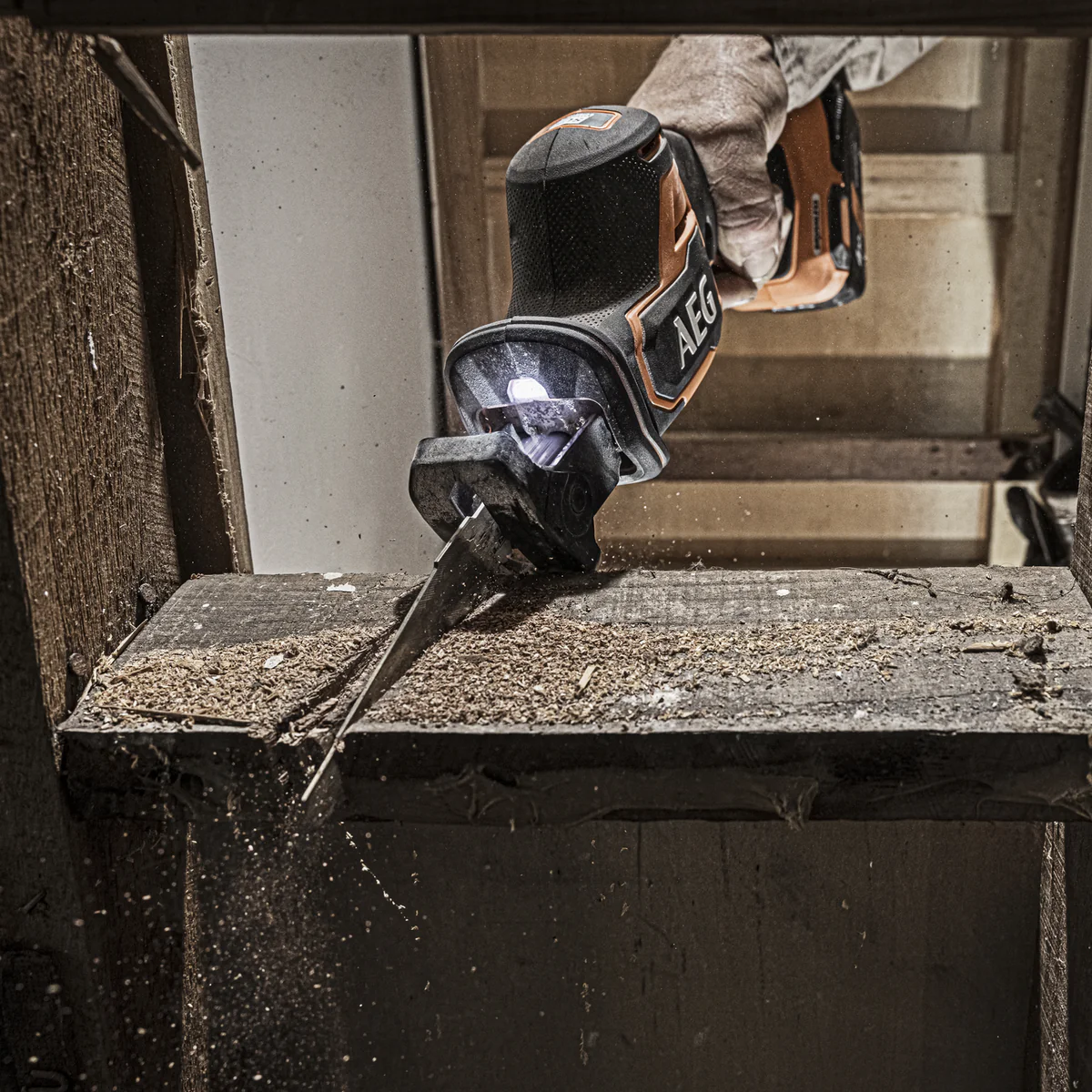 AEG 18V Fusion Brushless 5-Piece Kit - 4.0Ah - Includes Circular Saw, Impact Driver, Hammer Drill, Recip Saw, Grinder - Image 5