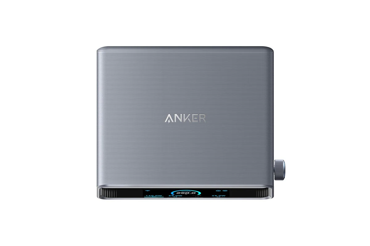 Anker 250W GaN Desktop Charger - 6 Ports, Smart Control, Fast Charging - Image 3