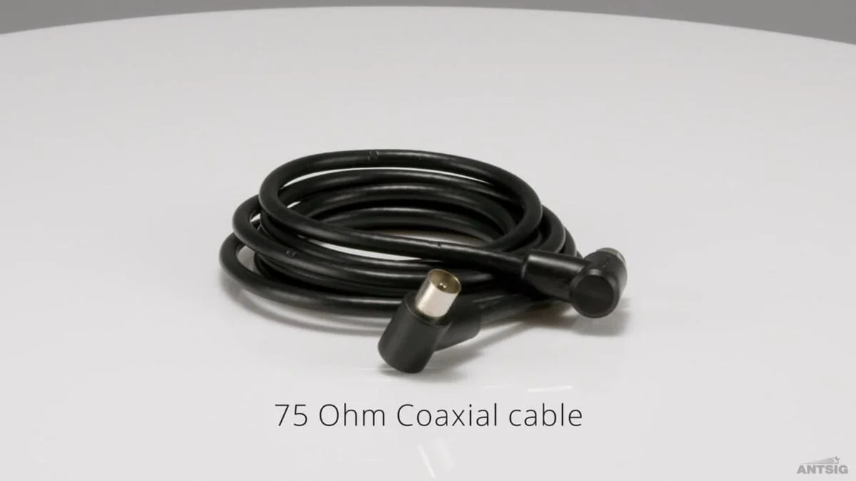 Antsig 2m Black Right Angled Coaxial Cable - RG6 - Shielded - 75 Ohm - Image 5