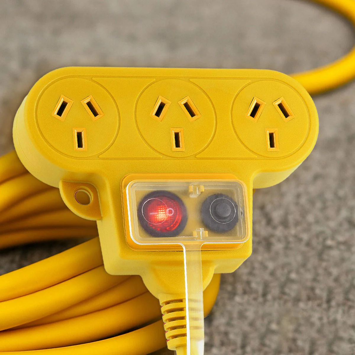Arlec 15m Heavy Duty Triple Socket Extension Lead - Yellow - 3 Outlets - Image 5