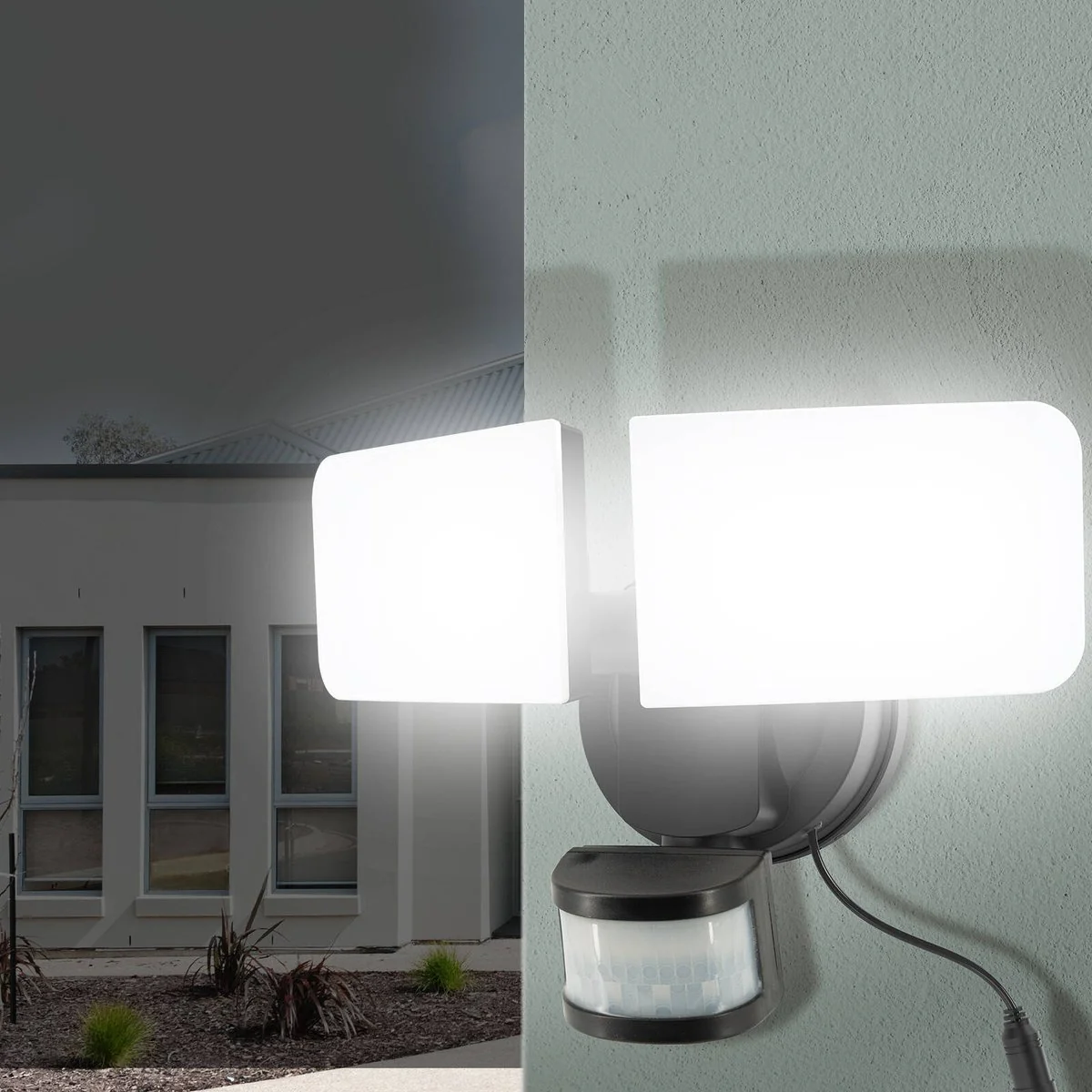Arlec Solar Hybrid Powered Ketupa Twin Head Security Floodlight 1000 Lumens - Black - Weather Resistant - Image 5