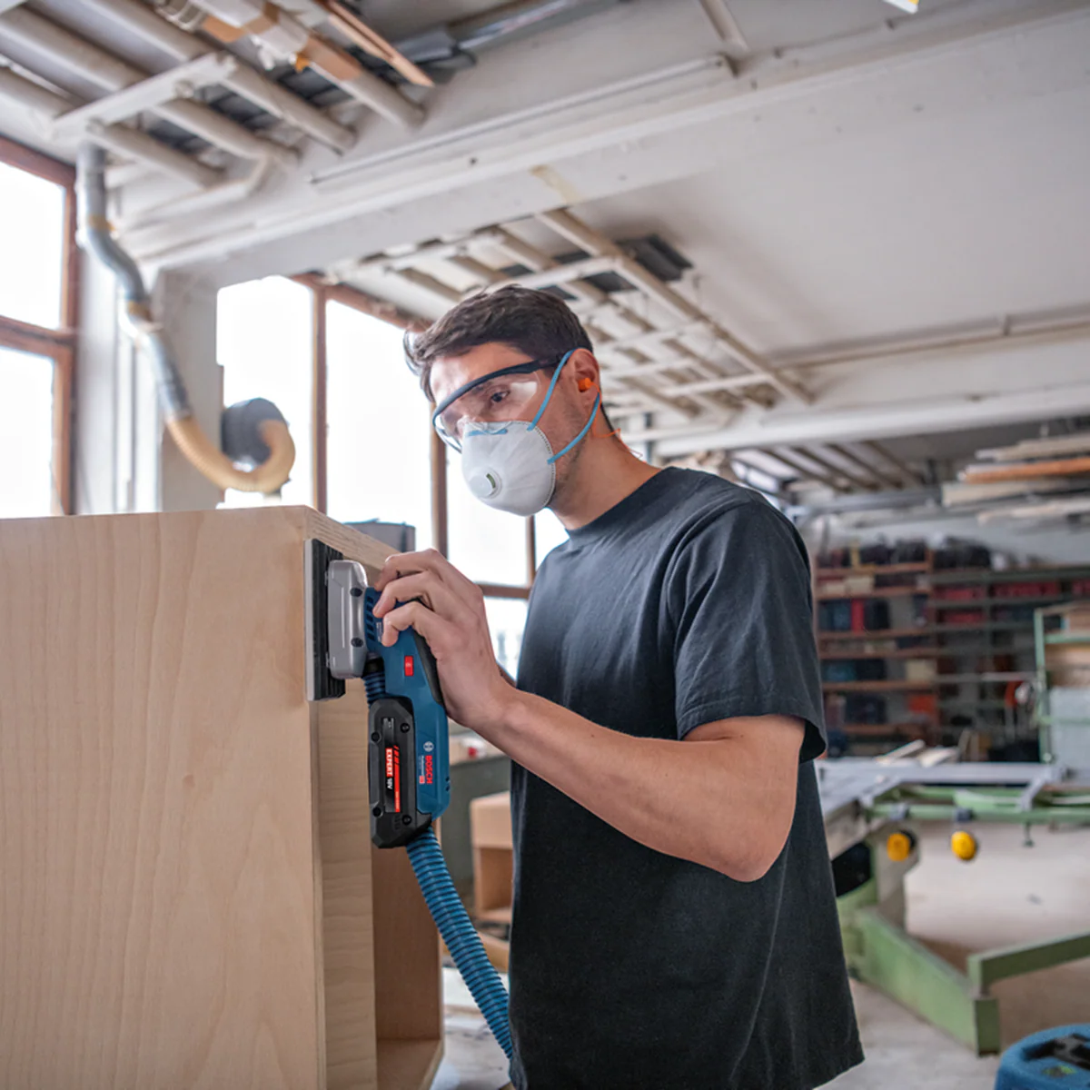 Bosch 18V Professional 3 in 1 Orbital Sander Kit - 5.0AH Battery - Brushless - Ergonomic Design - Image 5
