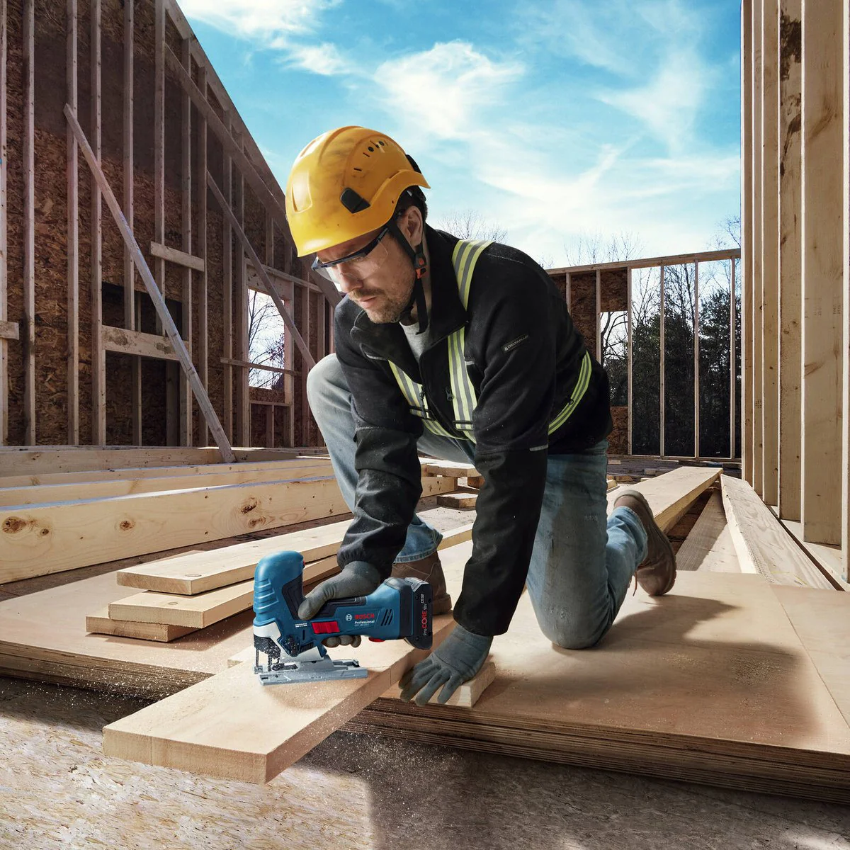 Bosch 18V Professional Jigsaw 06015B2040 - Cordless - 230mm x 100mm x 290mm - Precision Cutting - Image 5