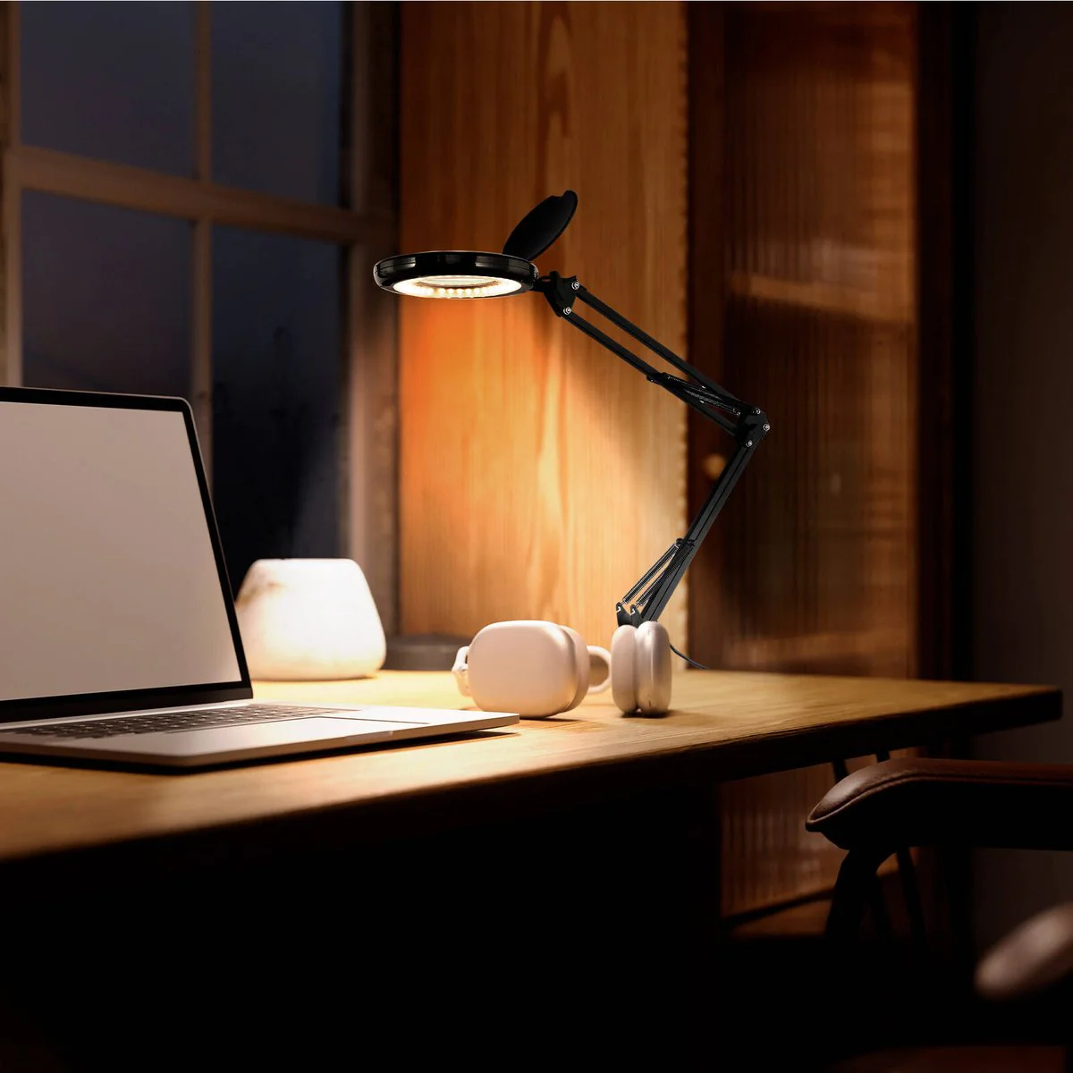 Brilliant 78cm Black Spy Magnifying LED Clamp Lamp - 1.5x Magnification, 500 Lumen - Image 2