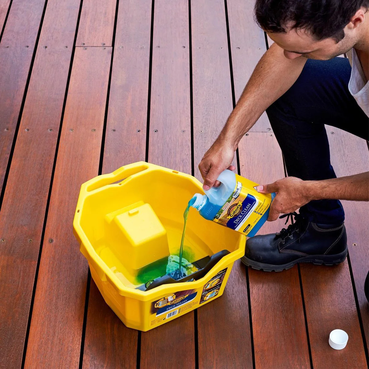 Cabot Deck Clean - 4L - Oxalic Based - UV Resistant - Image 3
