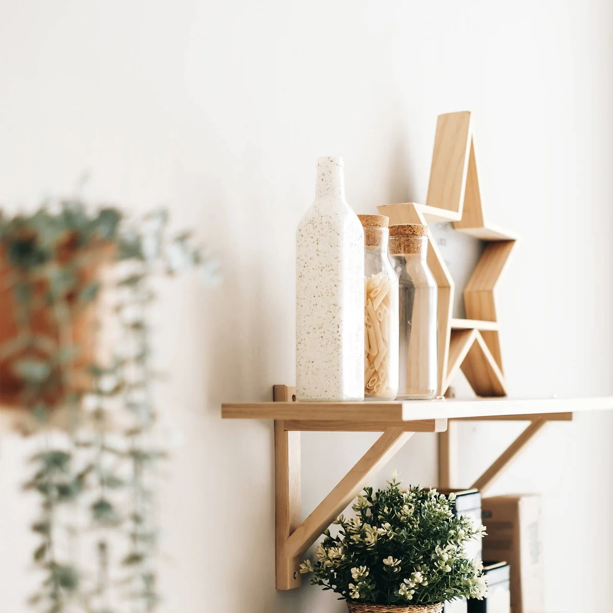 Carinya Stayed Bracket - 150 x 130mm - Raw Pine - 35 kg Load Capacity - Image 3