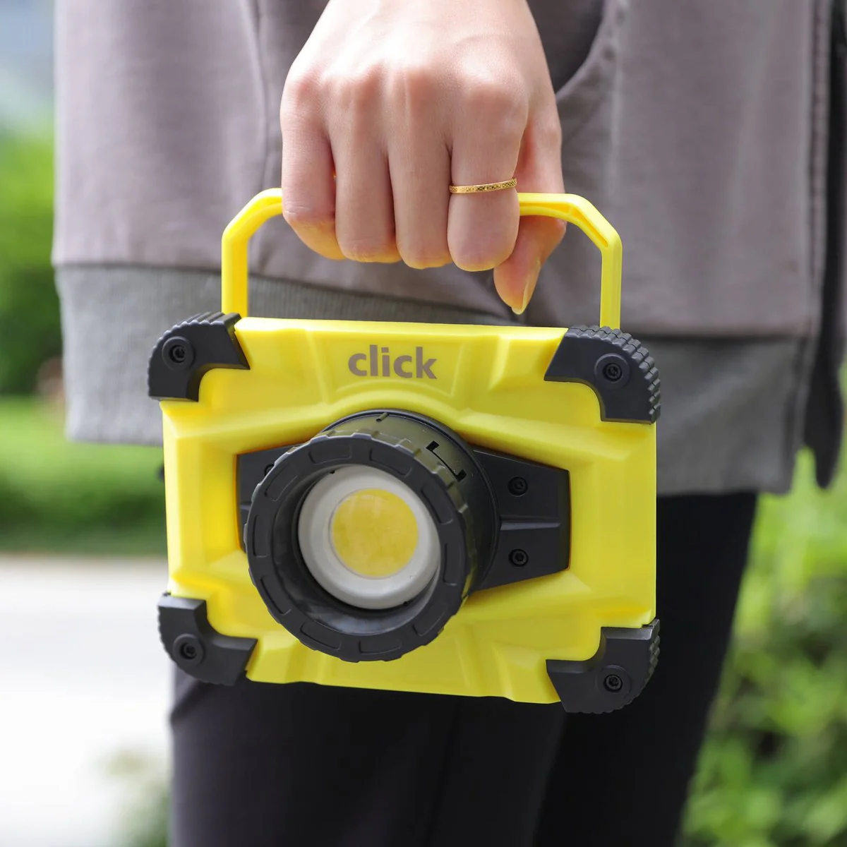 Click 700lm Work Light - 700 Lumen - Rechargeable - USB Power Bank - 115mm x 85mm x 160mm - Image 3