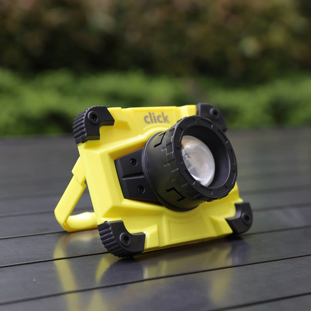 Click 700lm Work Light - 700 Lumen - Rechargeable - USB Power Bank - 115mm x 85mm x 160mm - Image 4
