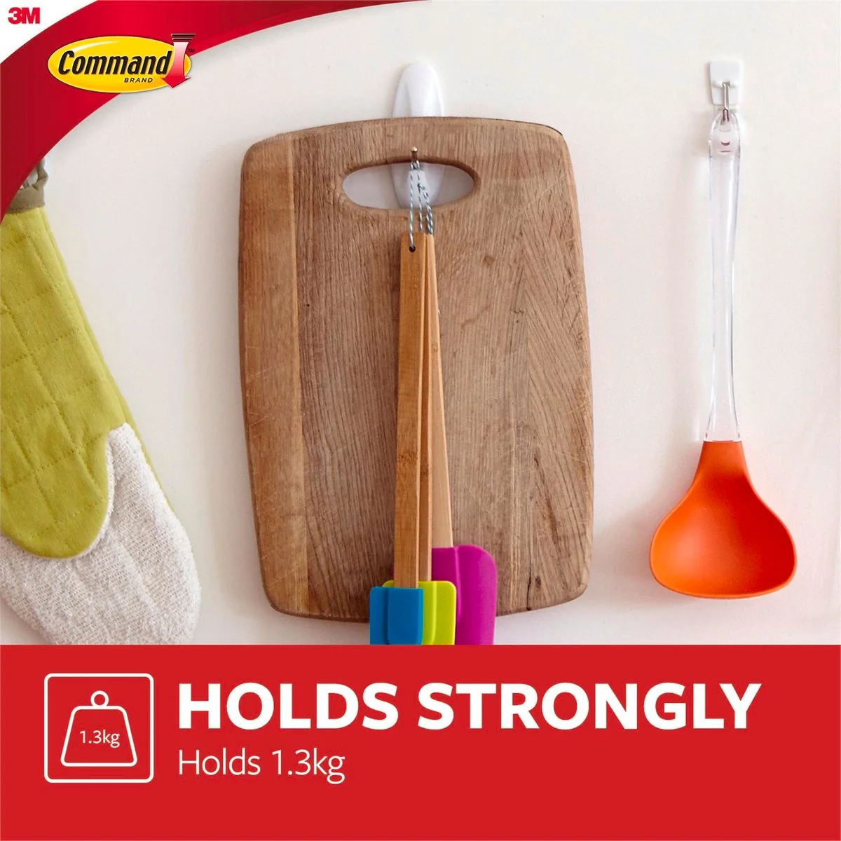 Command Medium Wire Hooks - 30mm x 75mm - Plastic - Damage-Free - 2 Pack - Image 4