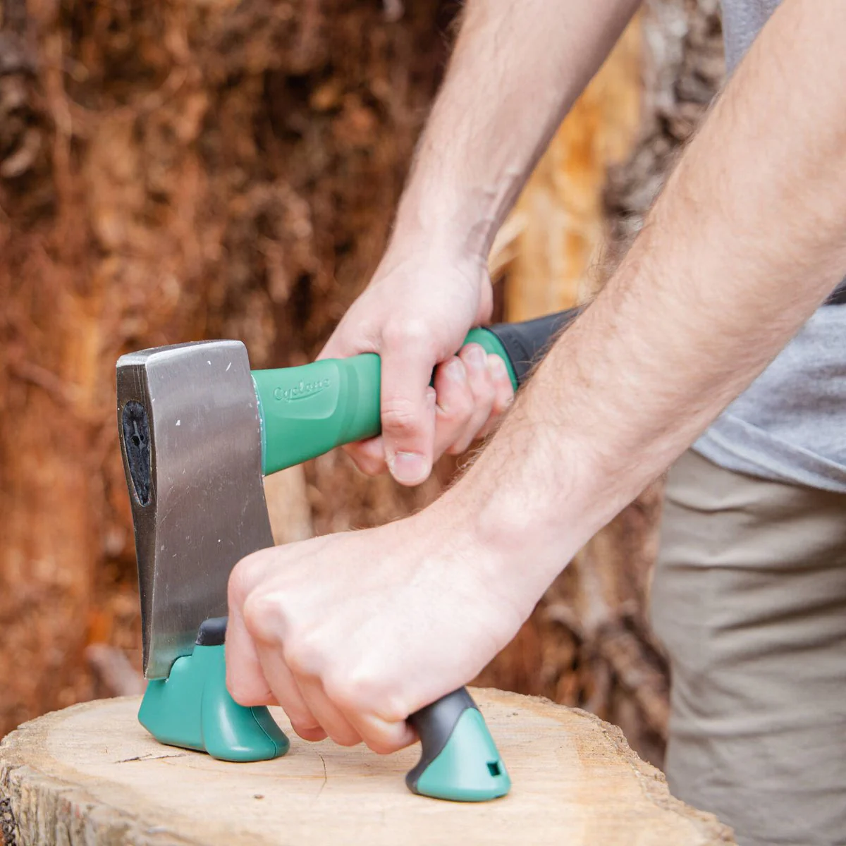 Cyclone Axe Sharpener - 70mm - Tungsten Carbide - Dual Position - Image 3