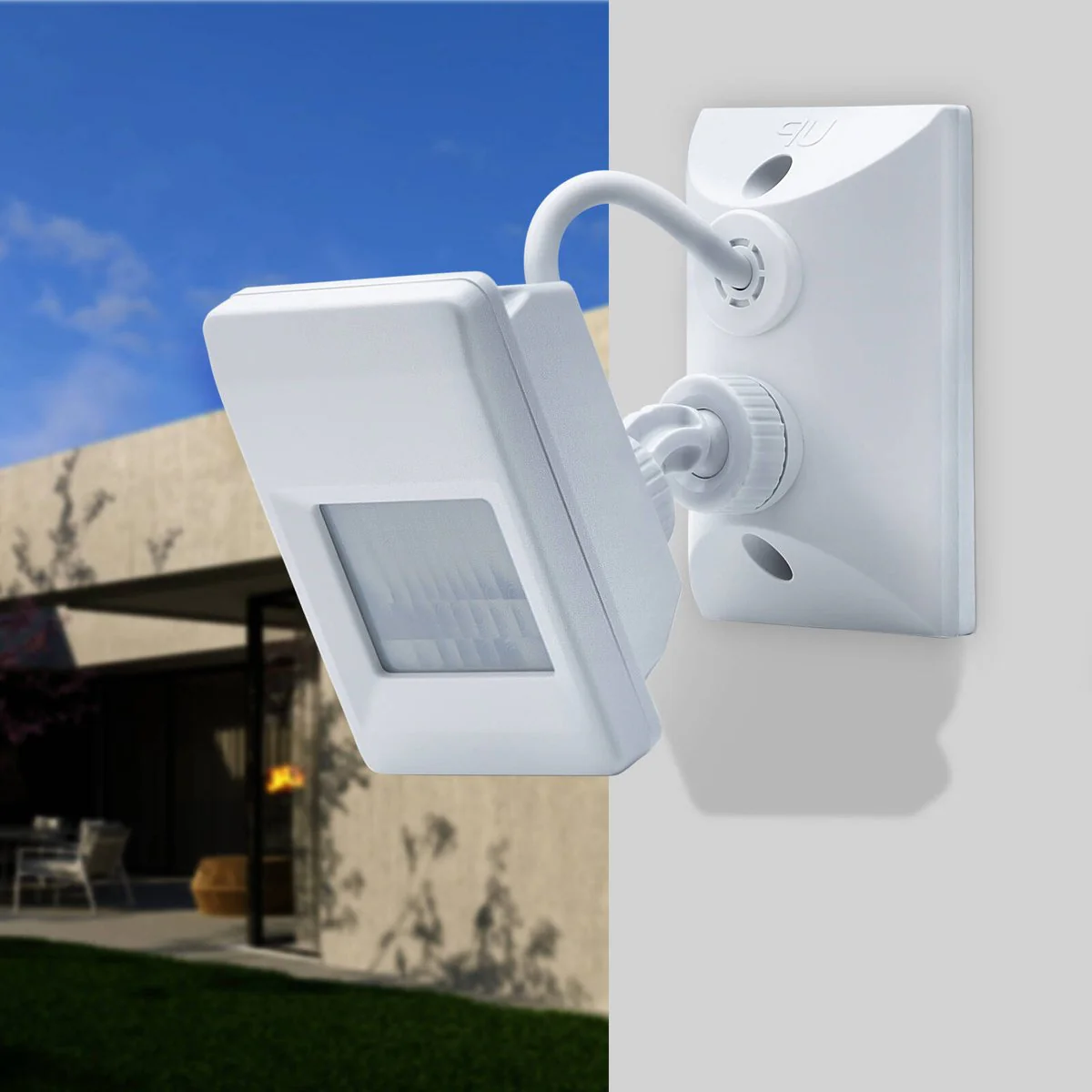 Deta White IP66 3 Wire PIR Security Sensor - 18m Range - Weather Resistant - Image 2