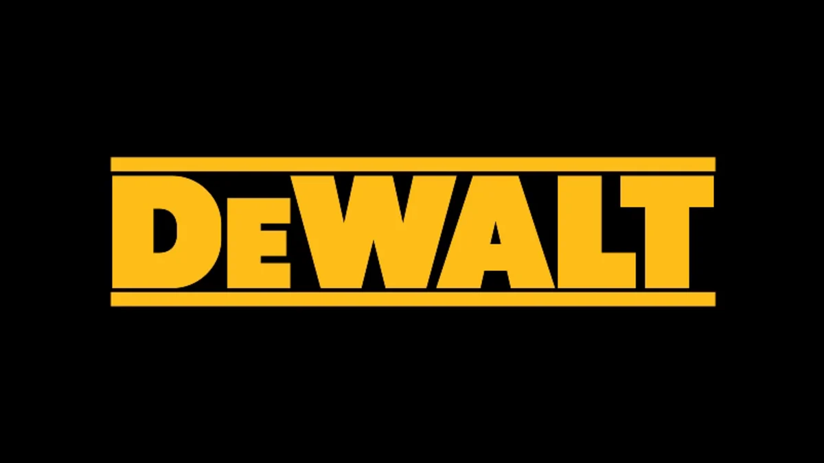 Dewalt 4 Port Mobile USB PD Car Charger - 62W - Rugged - Fast Charging - Image 3