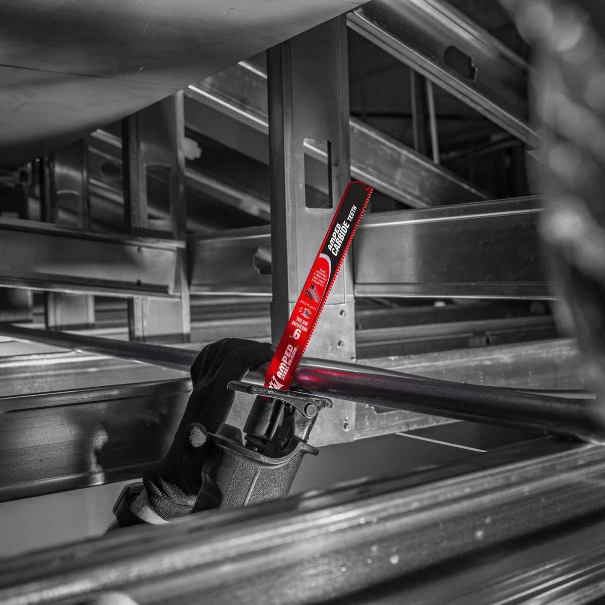 Diablo 9 Amped Demo Demon Carbide Reciprocating Saw Blade 260mm - Medium Metal Cutting - Durable Black I.C.E. Coating - Image 3