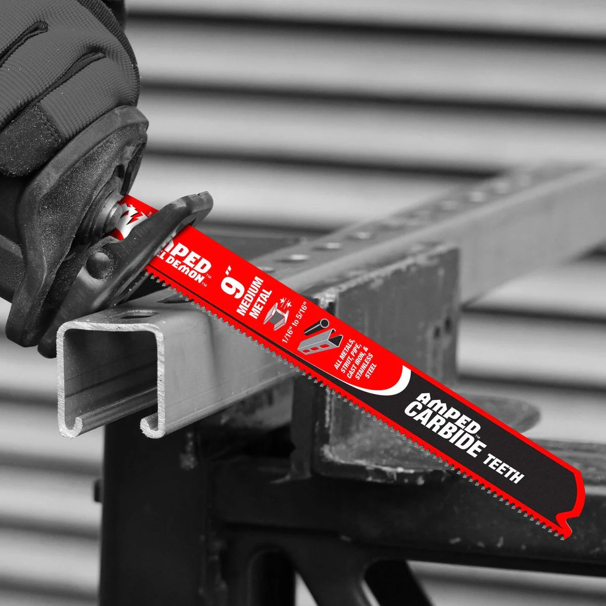 Diablo 9 Amped Demo Demon Carbide Reciprocating Saw Blade 260mm - Medium Metal Cutting - Durable Black I.C.E. Coating - Image 4