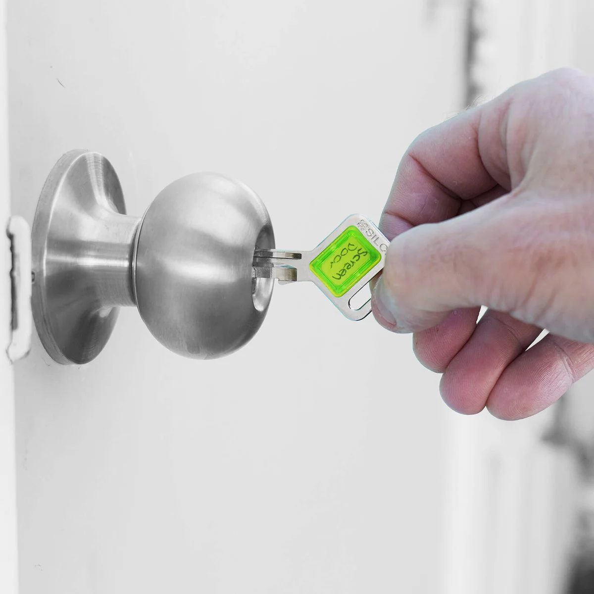 Ehi LW4 Green Specialty Taggy Key - 55mm x 23mm - Reliable Key Blank - Image 2