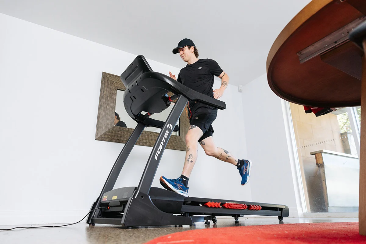 Fortis Foldable Incline Treadmill with 22 Levels & 3.5HP Motor - Image 4