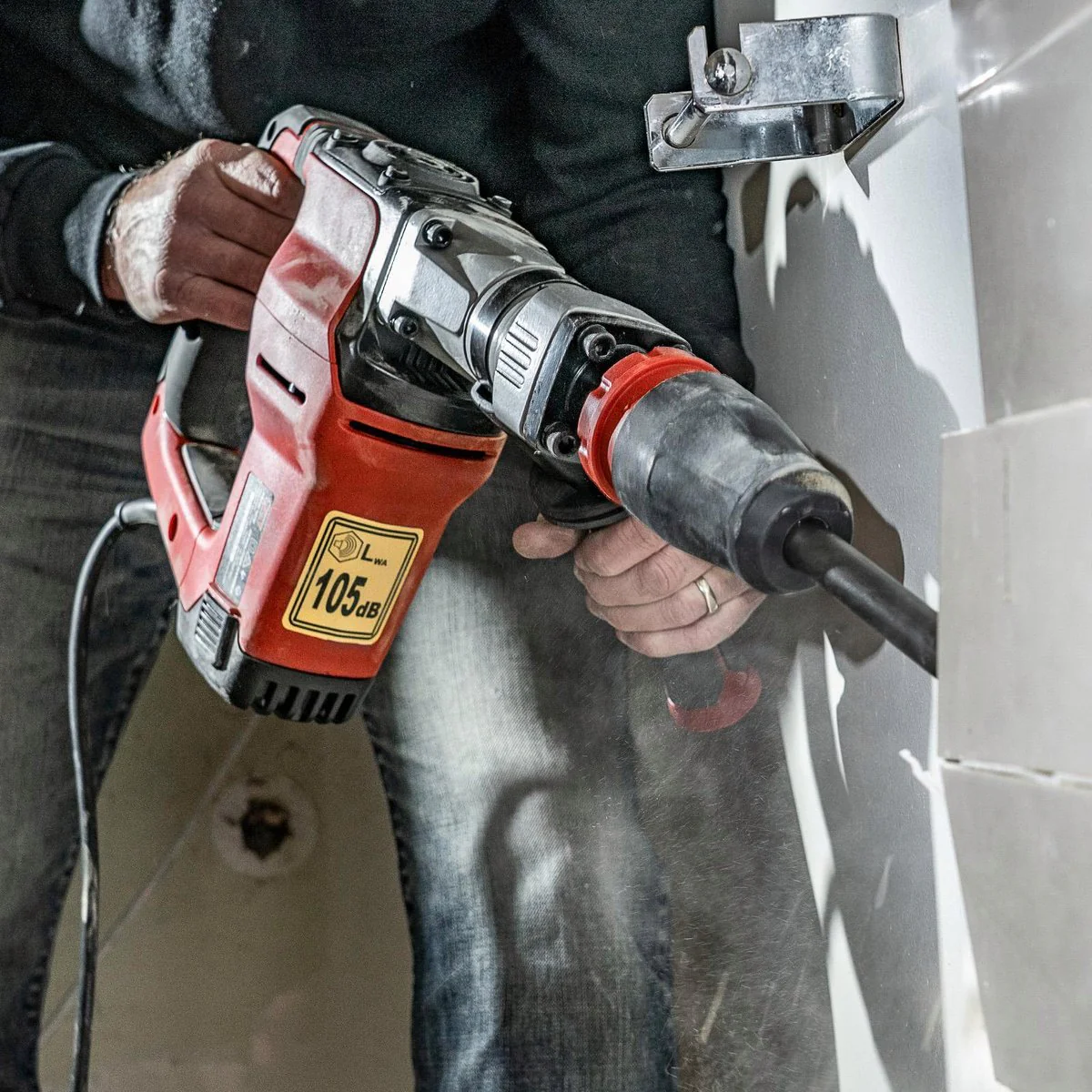Full Boar Demolition Hammer - 1050W - Plastic/Metal - 12 Joules Impact Energy - Image 4