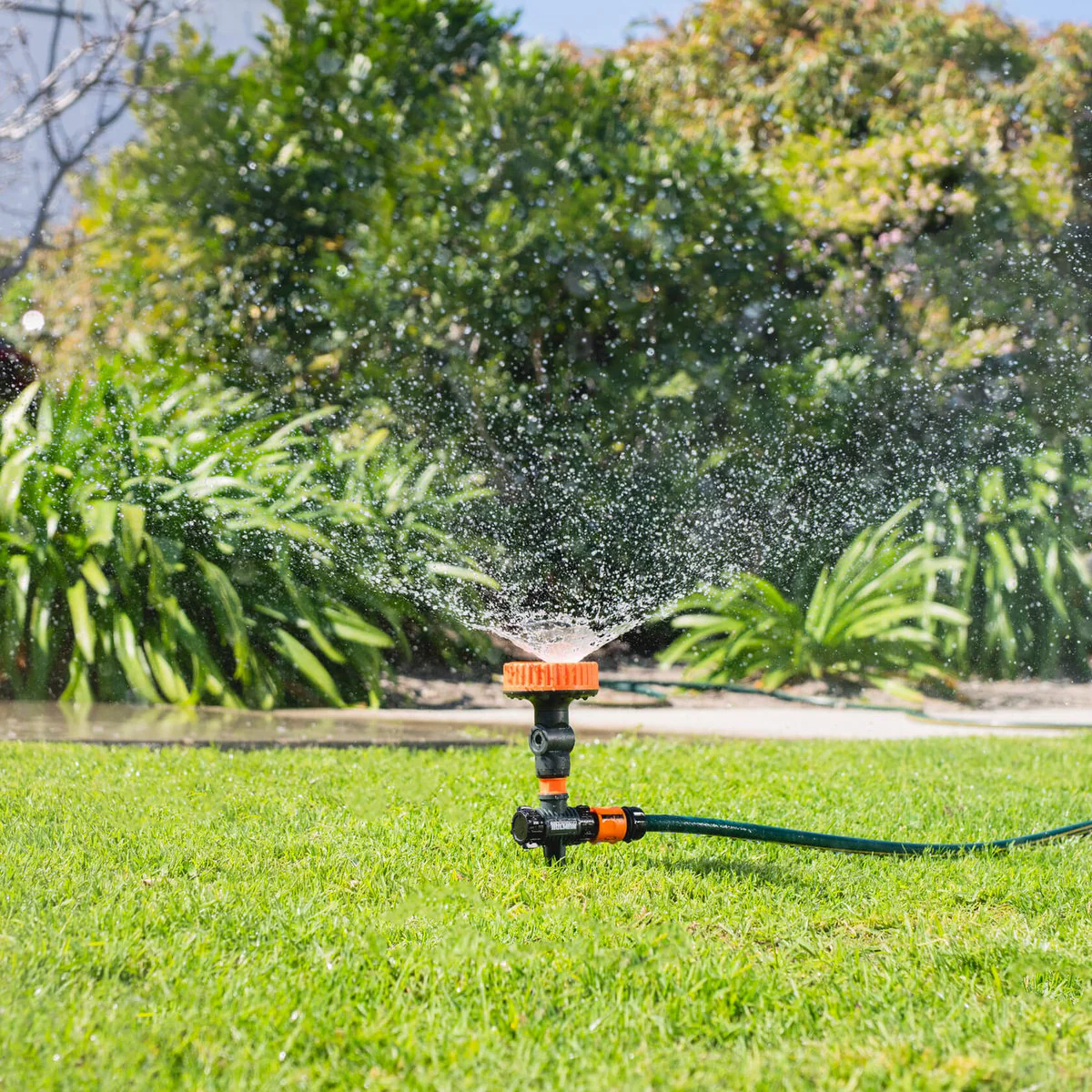 Holman 5 Function Sprinkler on Spike Twin Pack - 25m² Coverage - Adjustable Spray - Image 3