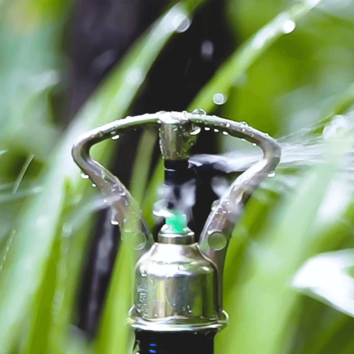 Holman Mini Metal Butterfly Sprinkler - 3-4m - Brass & Plastic - Full Circle - Image 3