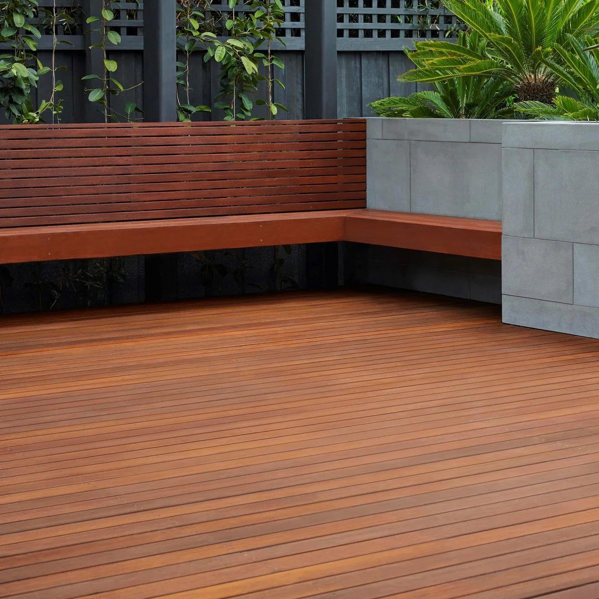 Intergrain Natural Water Based Ultradeck Timber Oil 1L - Durable Finish - Image 3
