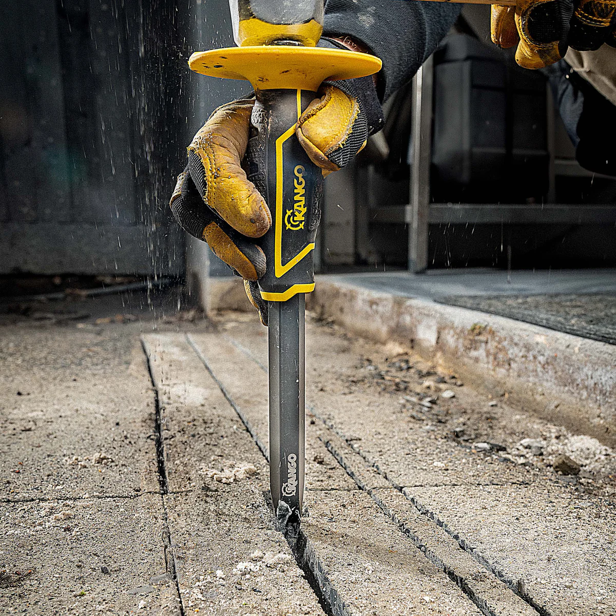 Kango 3mm Masonry Chisel - CR-V Steel - 45° Cutting Angle - Durable - Image 4