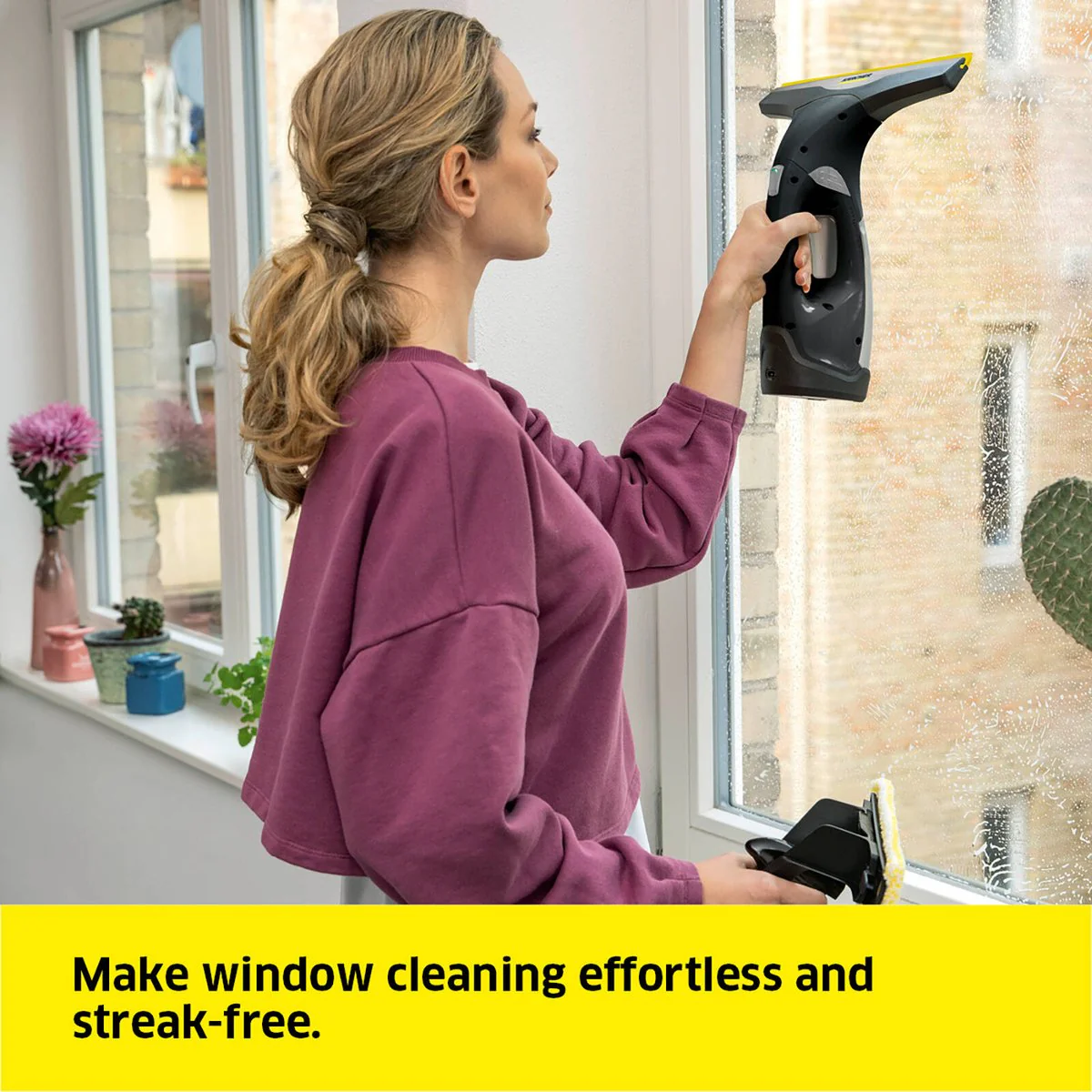 Kärcher WV2 Black Edition Window Vacuum - 35 Min Battery Life - Lightweight - Image 2