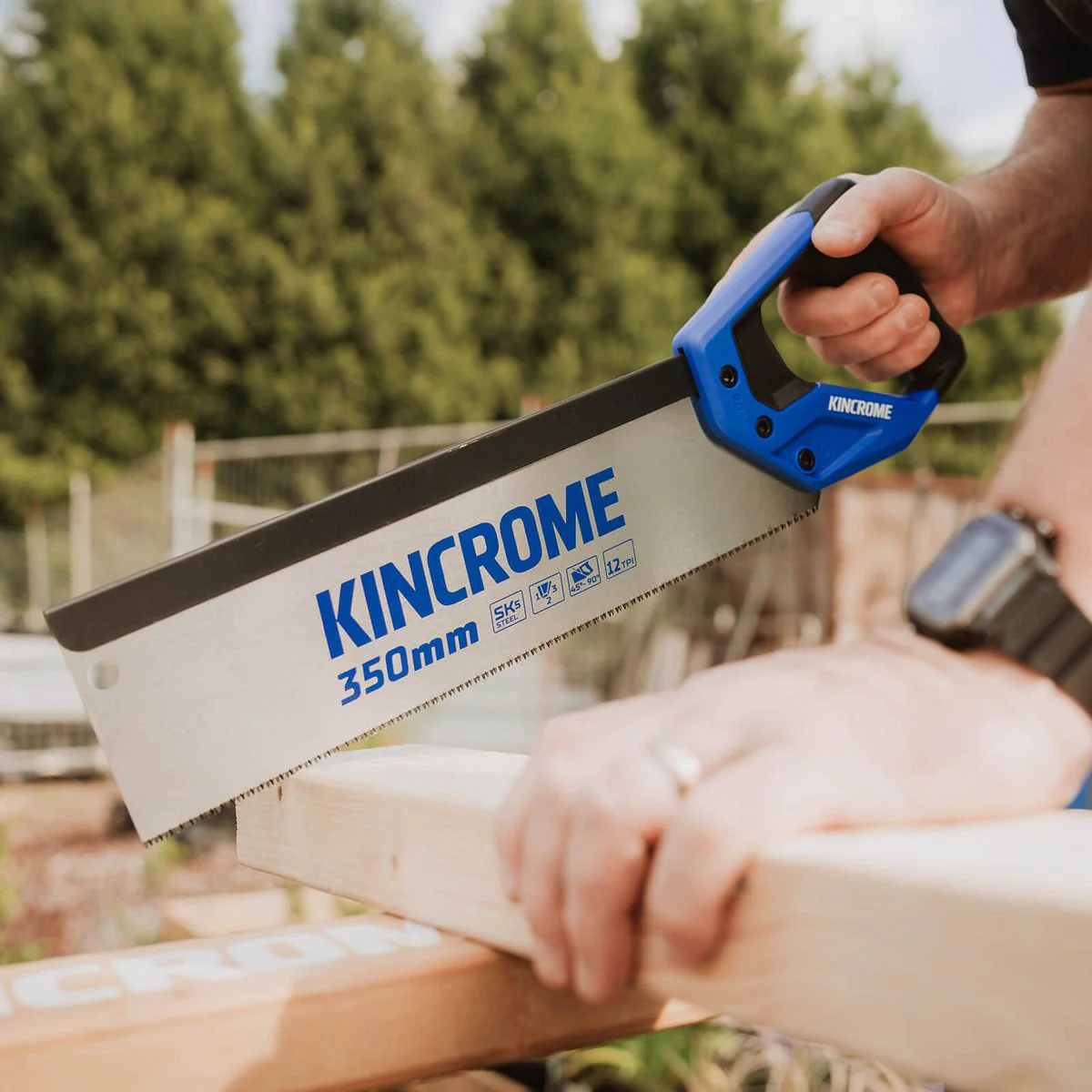 Kincrome 350mm Tenon Saw - SK5 Steel - Ergonomic Handle - 12TPI - Image 4