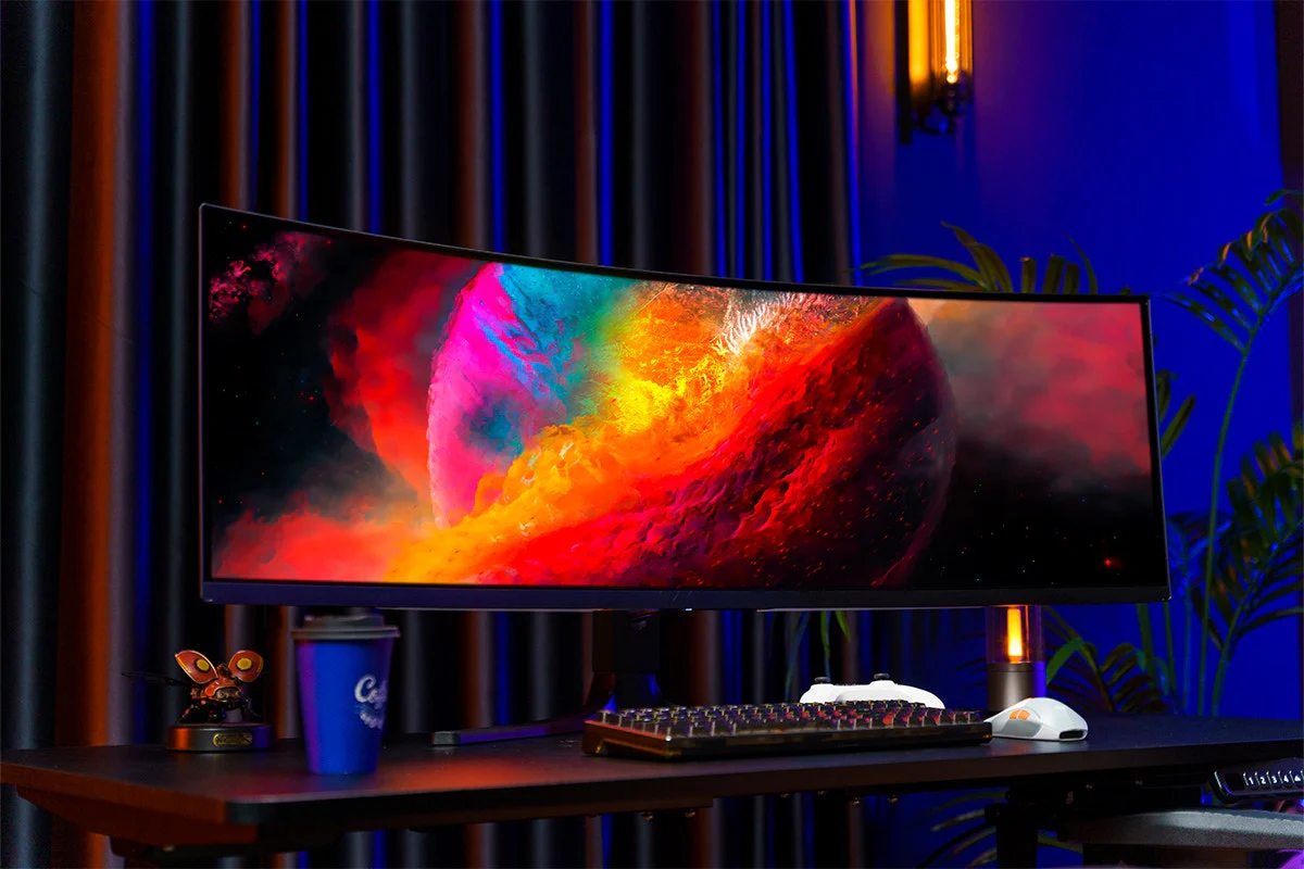Kogan 49" Curved QD-OLED Dual QHD 5K 240Hz Gaming Monitor - Image 10