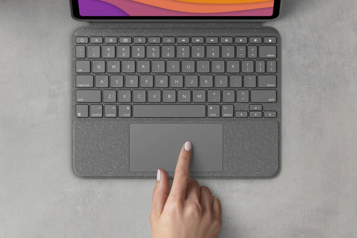 Logitech Combo Touch Keyboard Case for iPad Air 13" - Grey - Image 6
