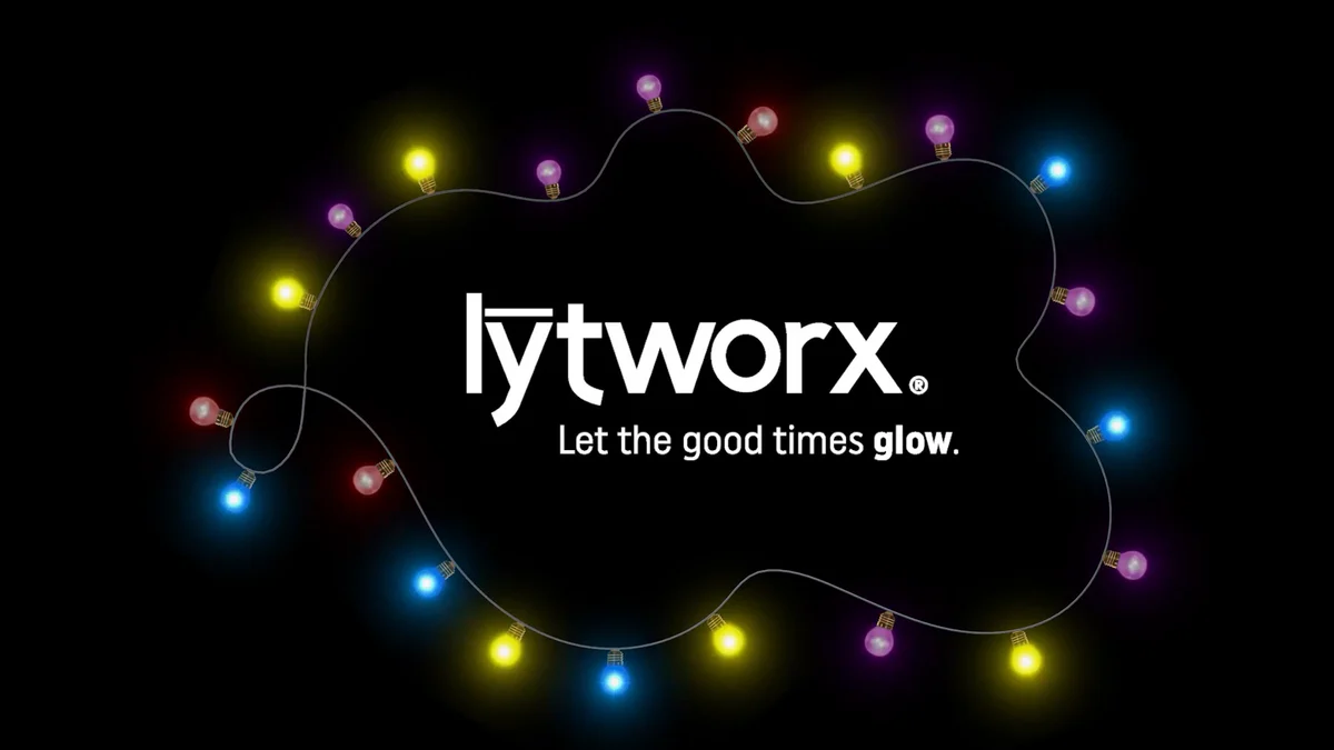 Lytworx White Solar Giant Icicle Lights 24 Pack - 6.9m - 72 LEDs - Outdoor - Image 3