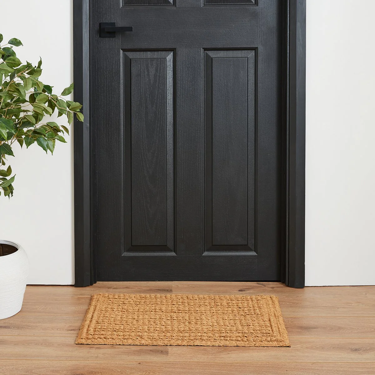 Madras Link Coir Door Mat - 45 x 75cm - Natural - Durable & Nonslip - Image 2
