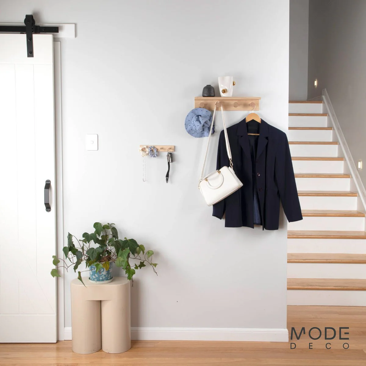 Mode 4 Key Rack - Timber Hooks on Pine Board - 4 Hooks - 245mm x 40mm x 38mm - Image 2