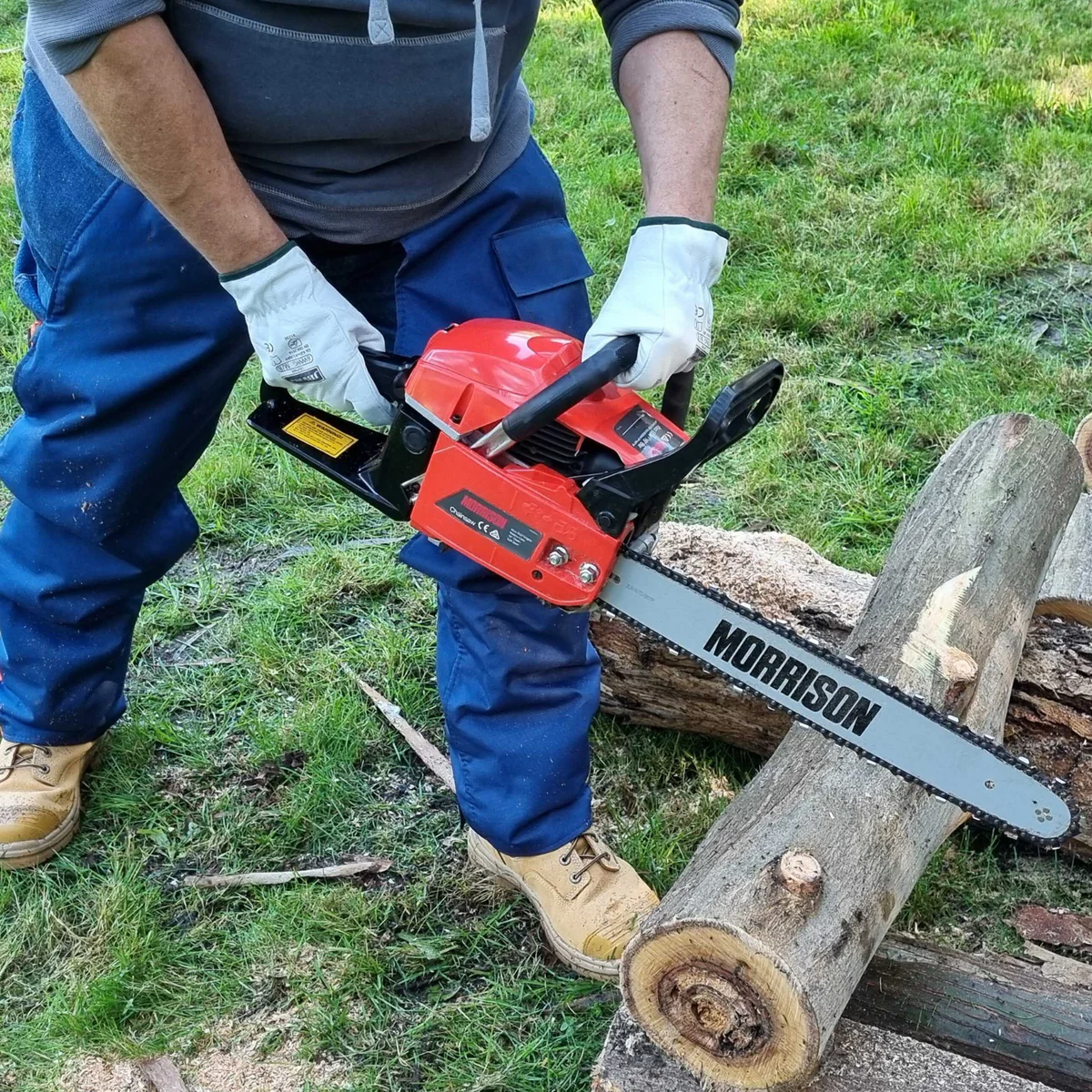 Morrison MCS45E Petrol Chainsaw 553056 - 45cc - 18" Bar - Easy Start - Safe - Image 5
