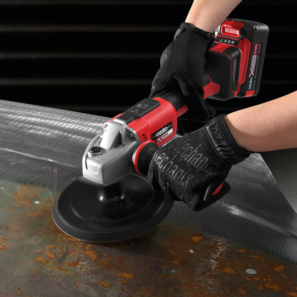 Ozito PXC 18V Brushless 2-in-1 Sander and Polisher 180mm Skin Only - Image 4