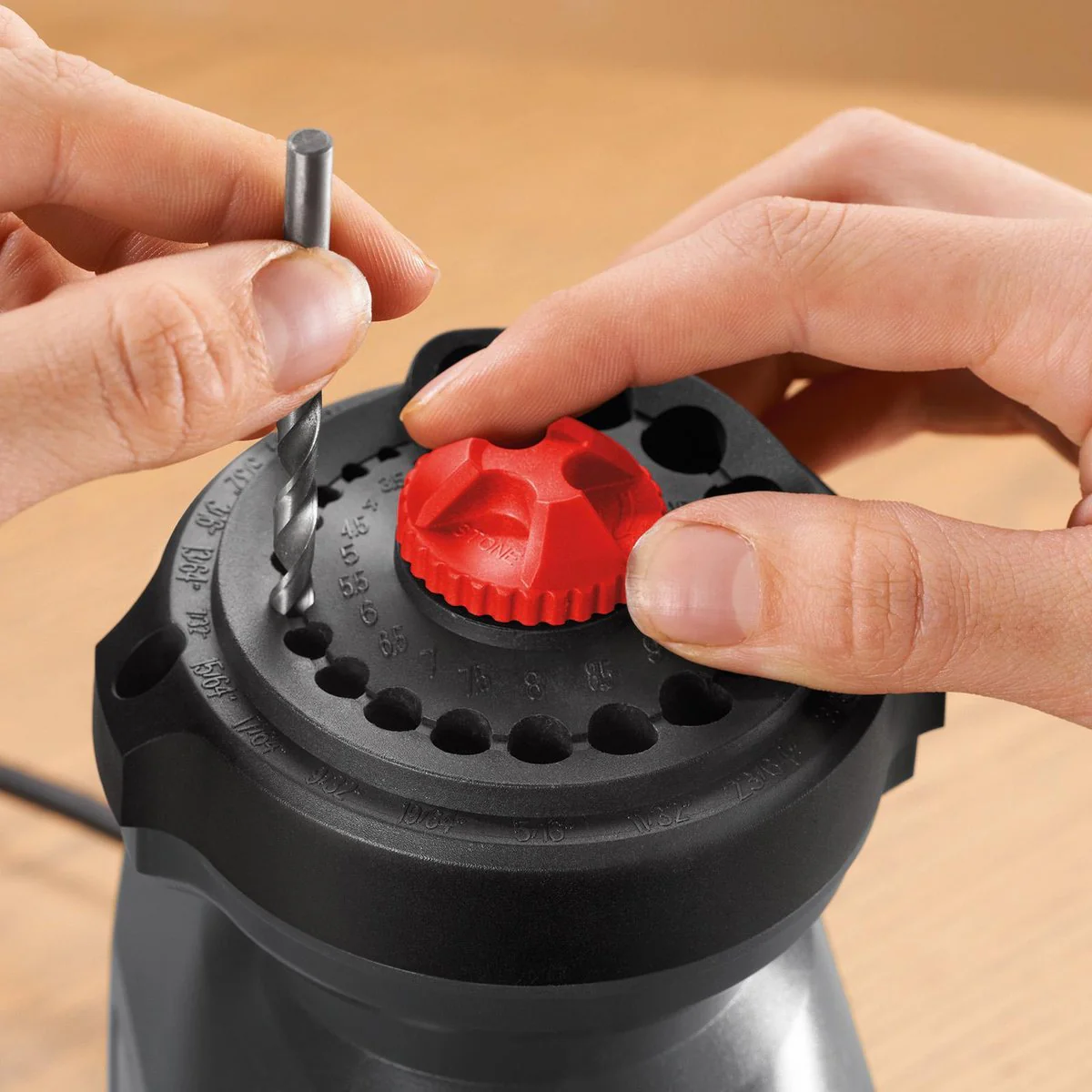 Ozito 95W Drill Bit Sharpener - Sharpens ø3-12mm Drill Bits - Compact Design - Image 3