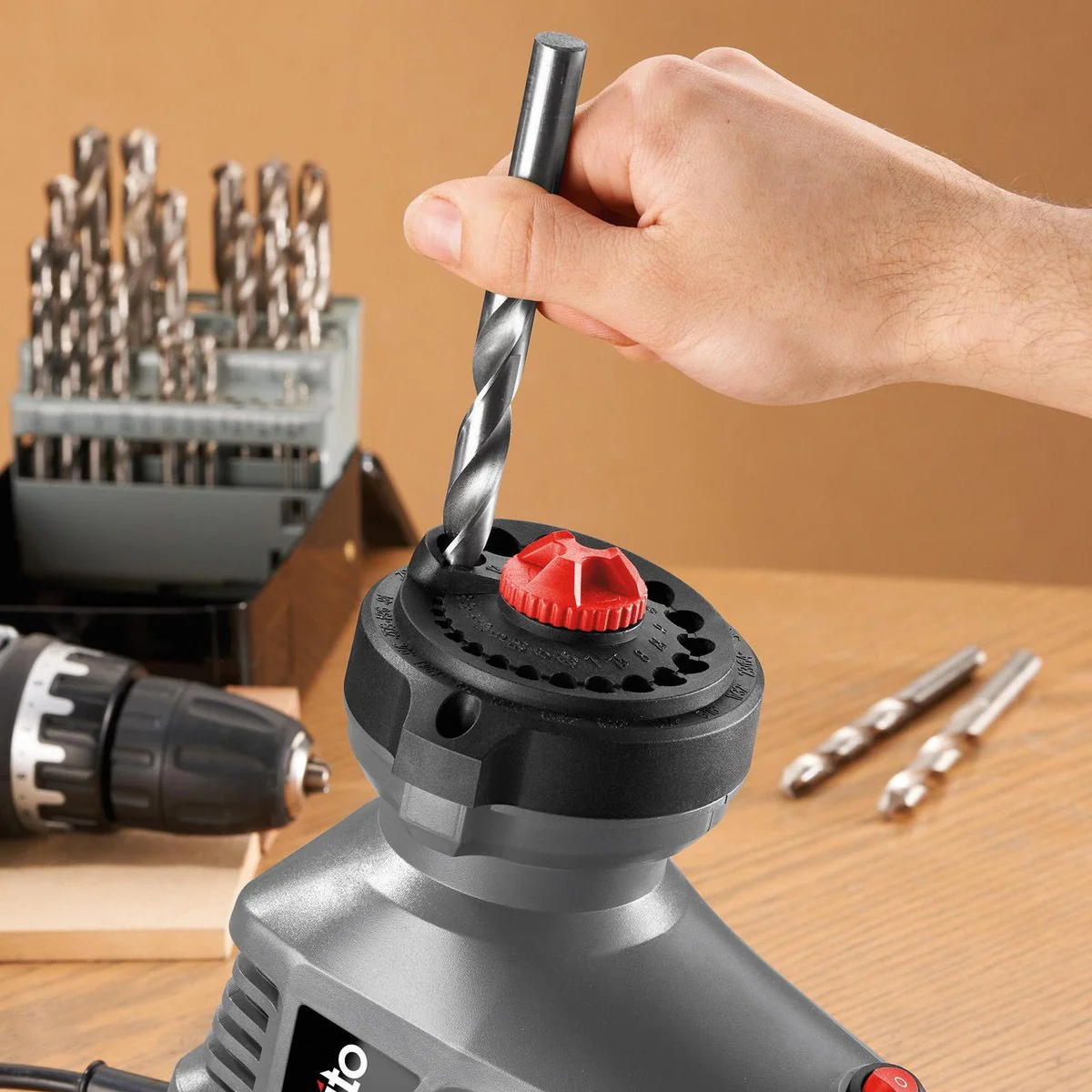 Ozito 95W Drill Bit Sharpener - Sharpens ø3-12mm Drill Bits - Compact Design - Image 5