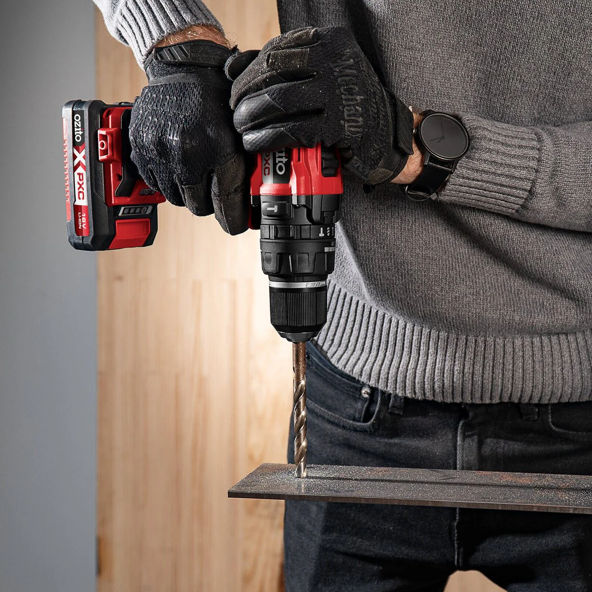 Ozito PXC 18V Brushless Hammer Drill & Impact Driver Kit PXBHIK 400 - 13mm & 6.35mm - 220Nm Torque - LED Worklight - Quick-Connect Chuck - Image 5