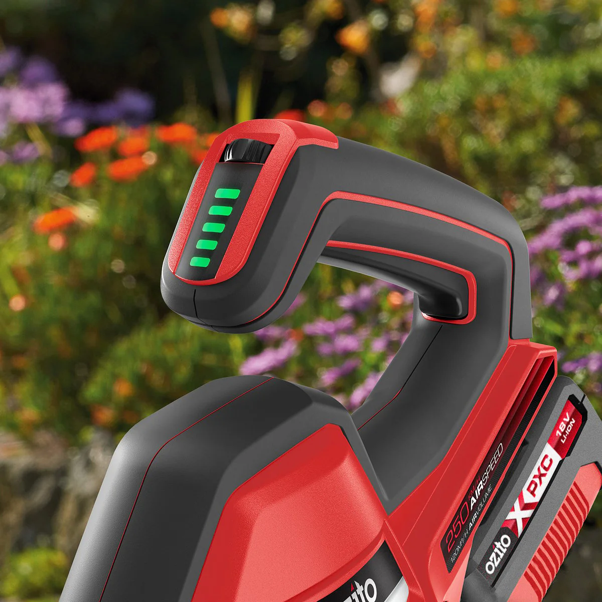 Ozito PXC 18V Cordless Universal Blower Kit - 4.0Ah - 250 km/h Air Speed - Image 5