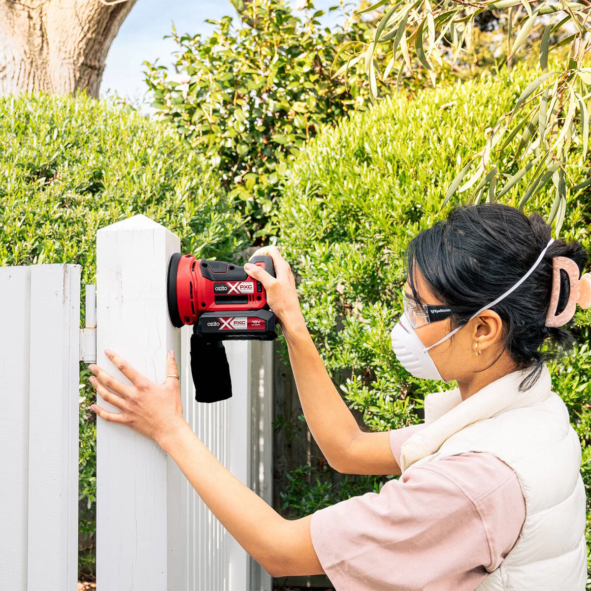 Ozito PXC 18V Random Orbital Sander Kit PROK 200 - 2.0Ah Battery - 175mm x 148mm x 240mm - Image 5