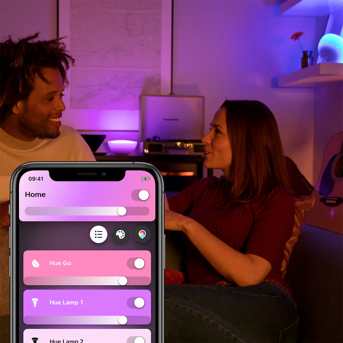 Philips Hue Go Portable Smart Lamp - 520lm - Synthetic - App Controlled - Image 2