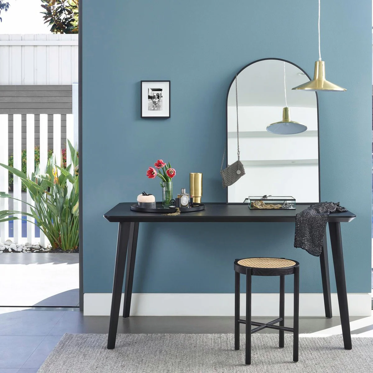 Porters 2L Hamptons Blue Eggshell Finish Washable Paint - 2L - Image 3