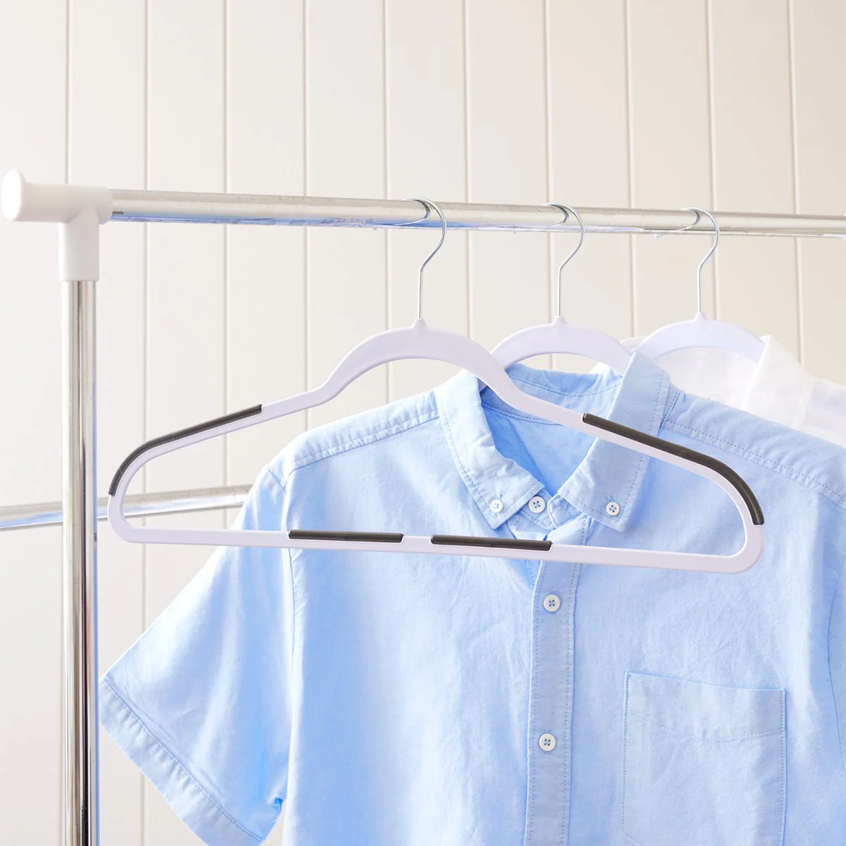 Practa White Anti Slip Plastic Hangers 10 Pack - 60mm x 240mm x 450mm - Durable - Image 5