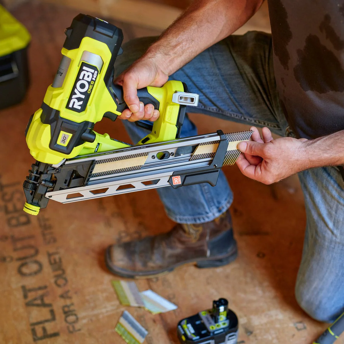 Ryobi 18V ONE+ HP Brushless AirStrike Framing Nailer 30-34° - 4Ah Kit - Cordless - Image 4
