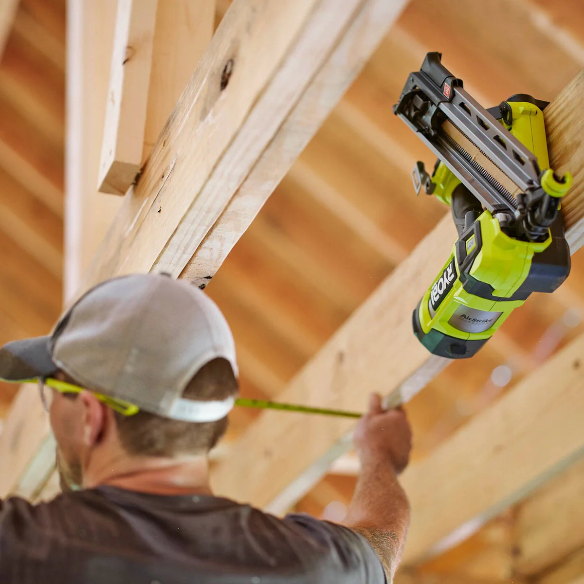 Ryobi 18V ONE+ HP Brushless AirStrike Framing Nailer 30-34° - 4Ah Kit - Cordless - Image 5