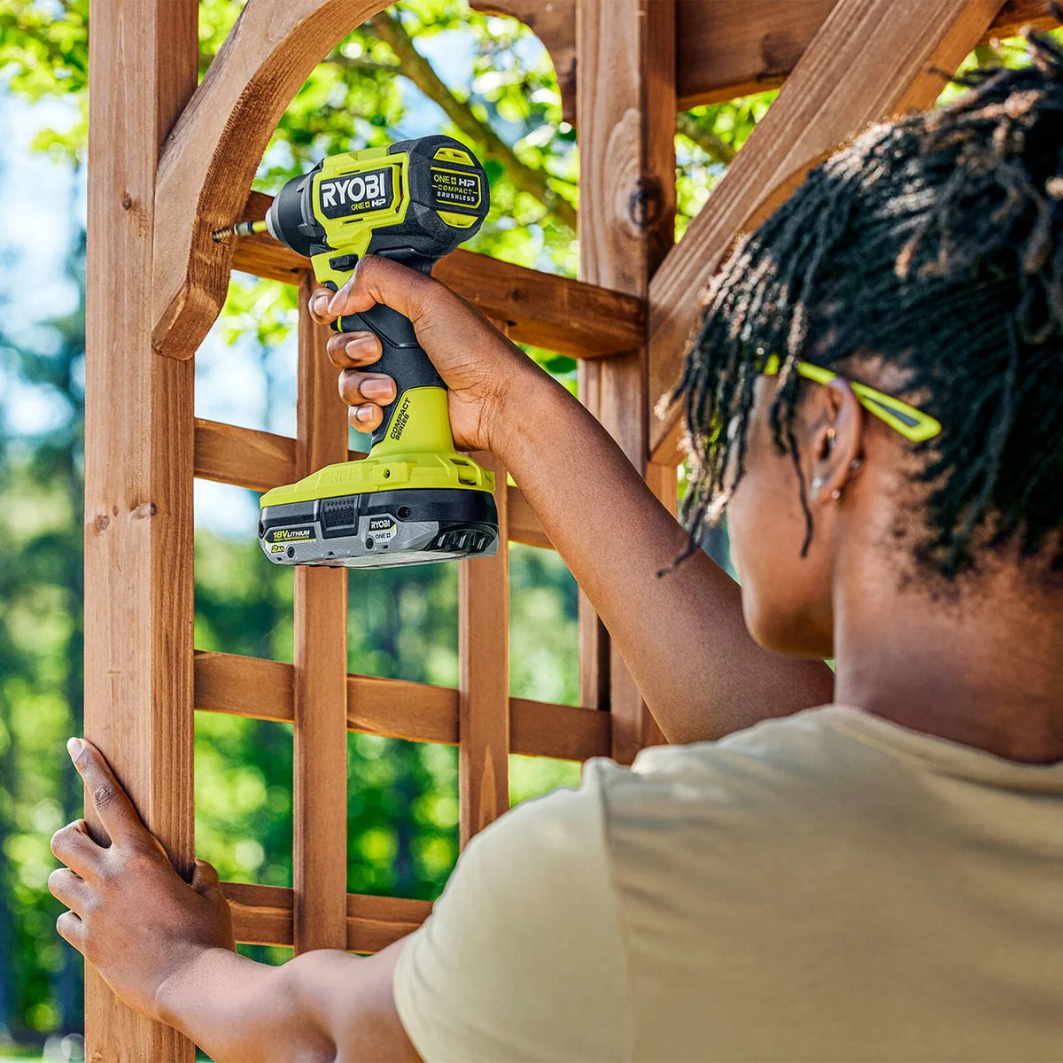 Ryobi 18V ONE+ HP Brushless Compact Impact Driver Kit - 4Ah Battery - 240Nm Torque - Image 3